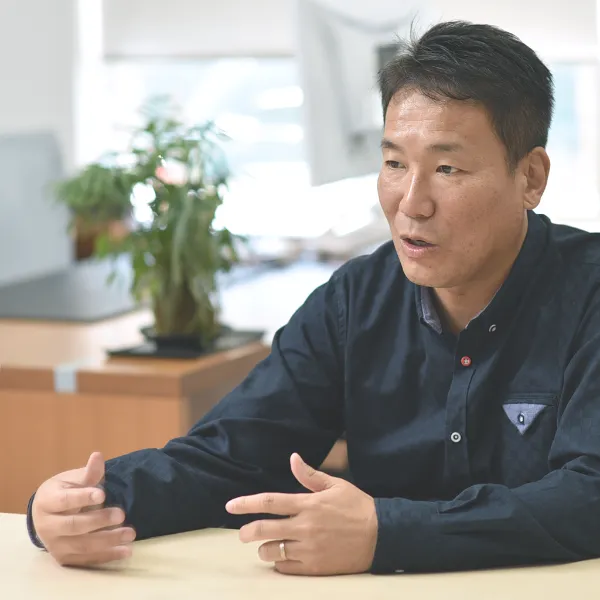 宮下 和久 氏