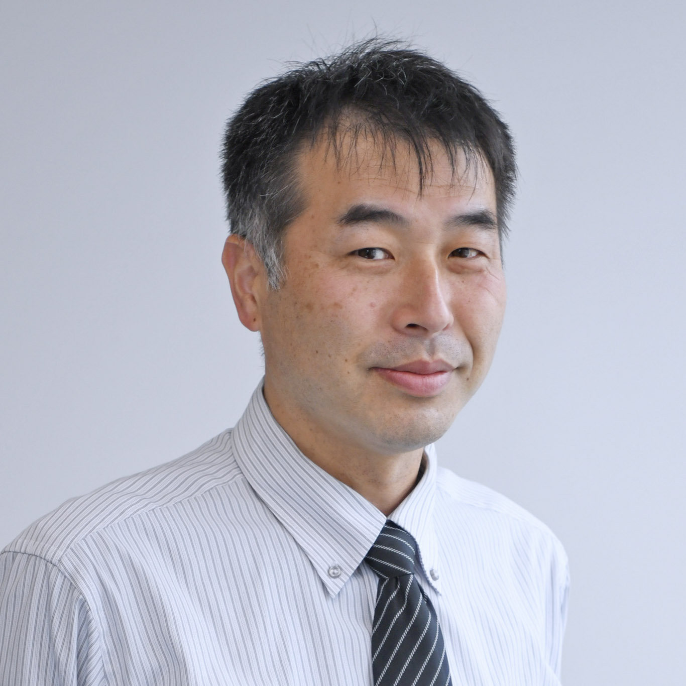 上甲 宏之 氏